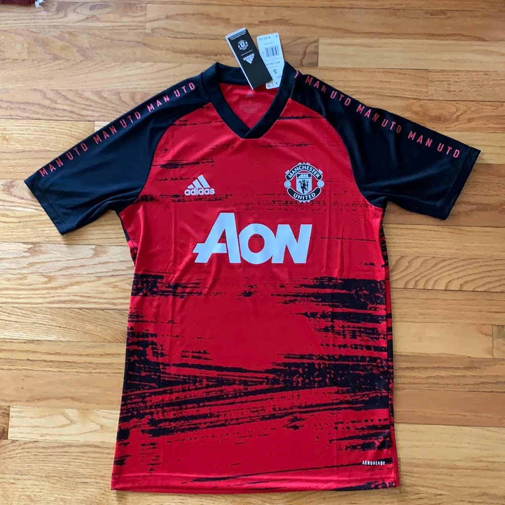 Adidas Manchester United Soccer Jersey NWT men’s S
